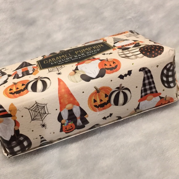 Halloween Pumpkin Scented Carmel Pumpkin Luxury Hand Soap Bar by Mia & Co. NWT - Picture 9 of 12